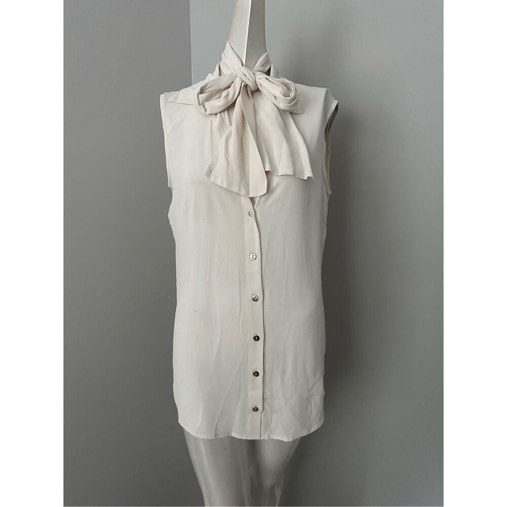 NWT Chiara Boni Sleeveless Tie Neck Button Down Tunic Top Off White Size 42 (6) - Picture 2 of 8